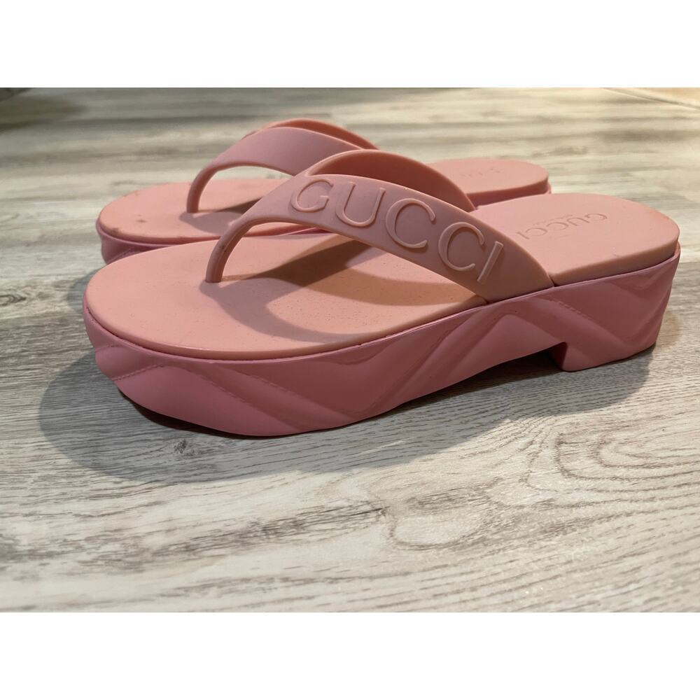 Gucci Wild Rose Rubber Flip Flop - Picture 3 of 5